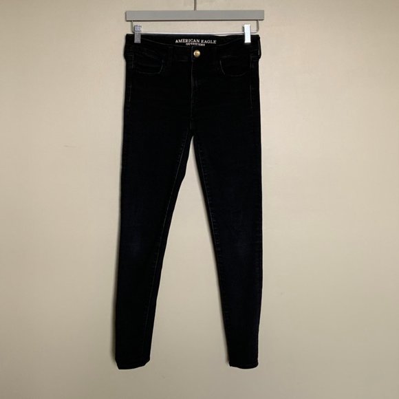 American Eagle Outfitters Denim - American Eagle black mid rise jeggings size 4